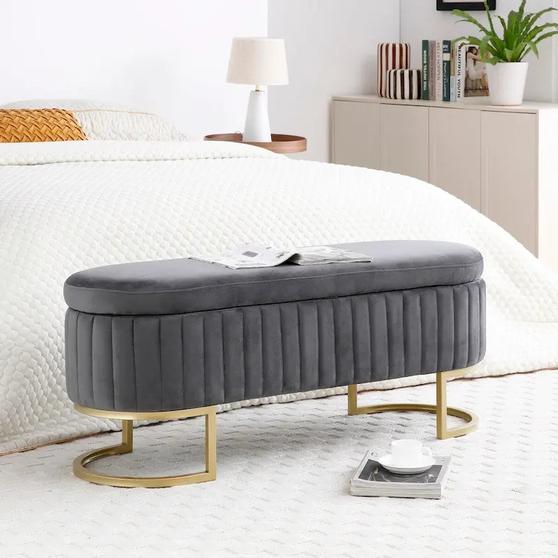 Banc de bout de lit rembourré avec rangement et pieds en métal doré