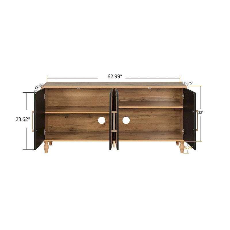 Grand meuble de rangement avec portes sculptées et poignées en métal